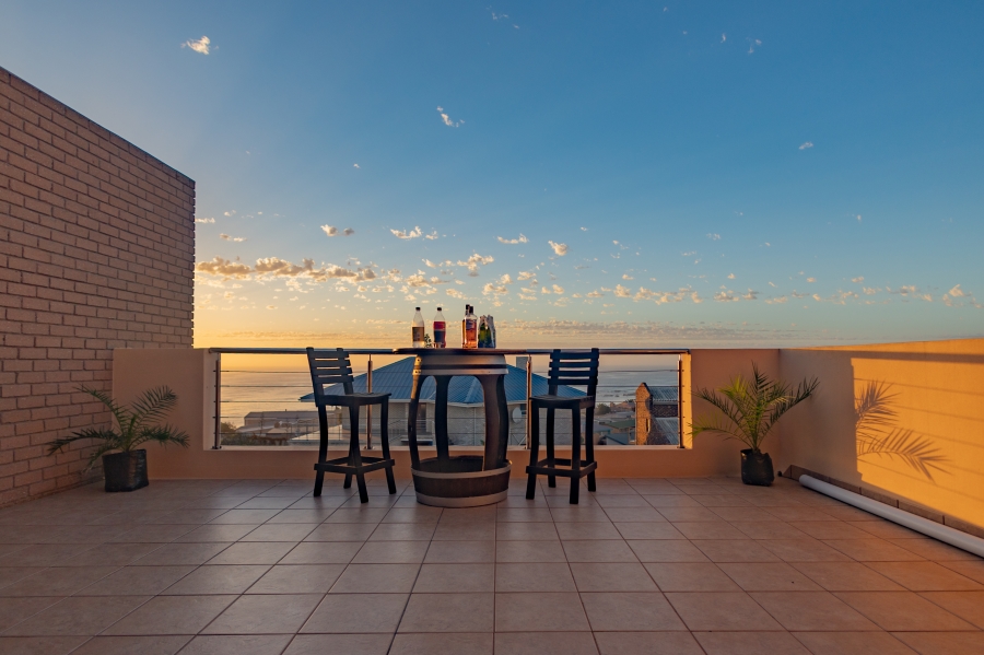 3 Bedroom Property for Sale in Louis Rood Western Cape